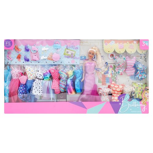 Muñena Brittany ropa con accesorios